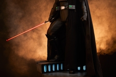 star-wars-darth-vader-lord-of-the-sith-premium-format-300093-02