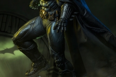 dc-comics-batman-premium-format-figure-sideshow-300542-01