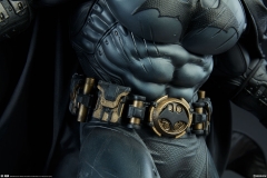 dc-comics-batman-premium-format-figure-sideshow-300542-13