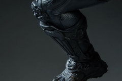 dc-comics-batman-premium-format-figure-sideshow-300542-16