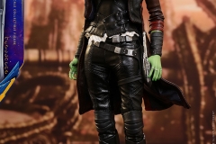 marvel-guardians-of-the-galaxy-vol2-gamora-sixth-scale-figure-hot-toys-903101-02