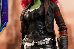 marvel-guardians-of-the-galaxy-vol2-gamora-sixth-scale-figure-hot-toys-903101-20
