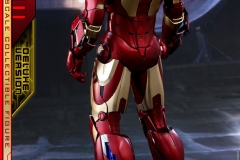 marvel-iron-man-mark-3-quarter-scale-figure-deluxe-version-hot-toys-903412-06