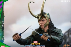 marvel-thor-ragnarok-loki-sixth-scale-figure-hot-toys-903106-13