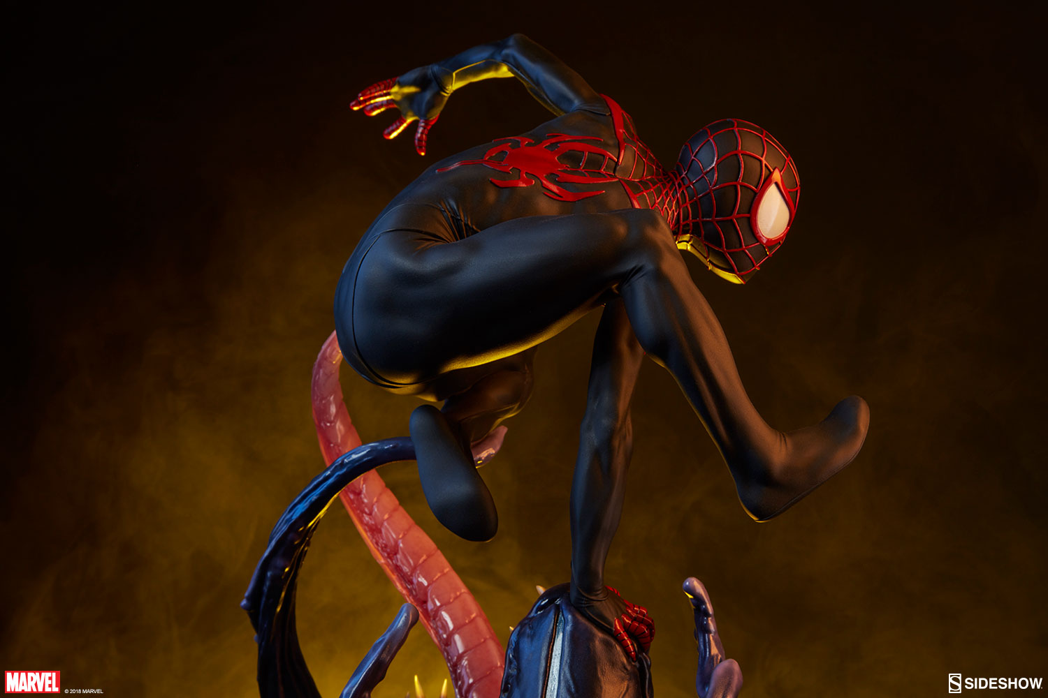 marvel-spider-man-miles-morales-premium-format-figure-sideshow-300554-30