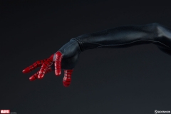 marvel-spider-man-miles-morales-premium-format-figure-sideshow-300554-18
