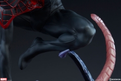 marvel-spider-man-miles-morales-premium-format-figure-sideshow-300554-22
