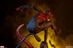 marvel-spider-man-miles-morales-premium-format-figure-sideshow-300554-29