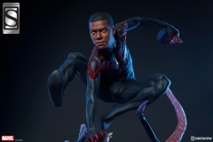 marvel-spider-man-miles-morales-premium-format-figure-sideshow-3005541-05