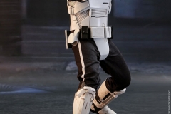 star-wars-solo-patrol-trooper-sixth-scale-figure-hot-toys-903646-05