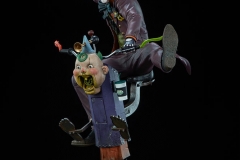 dc-comics-the-joker-premium-format-figure-sideshow-300473-12