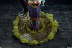 dc-comics-the-joker-premium-format-figure-sideshow-300473-31